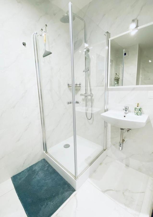 Apartament Z Widokiem Na Morze غدانسك المظهر الخارجي الصورة